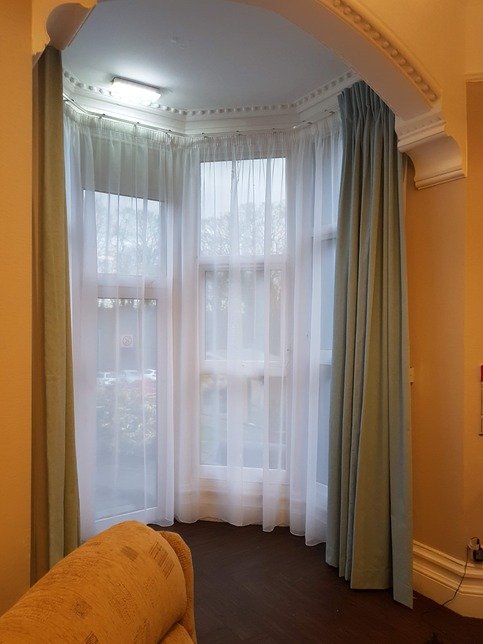 curtains and blinds